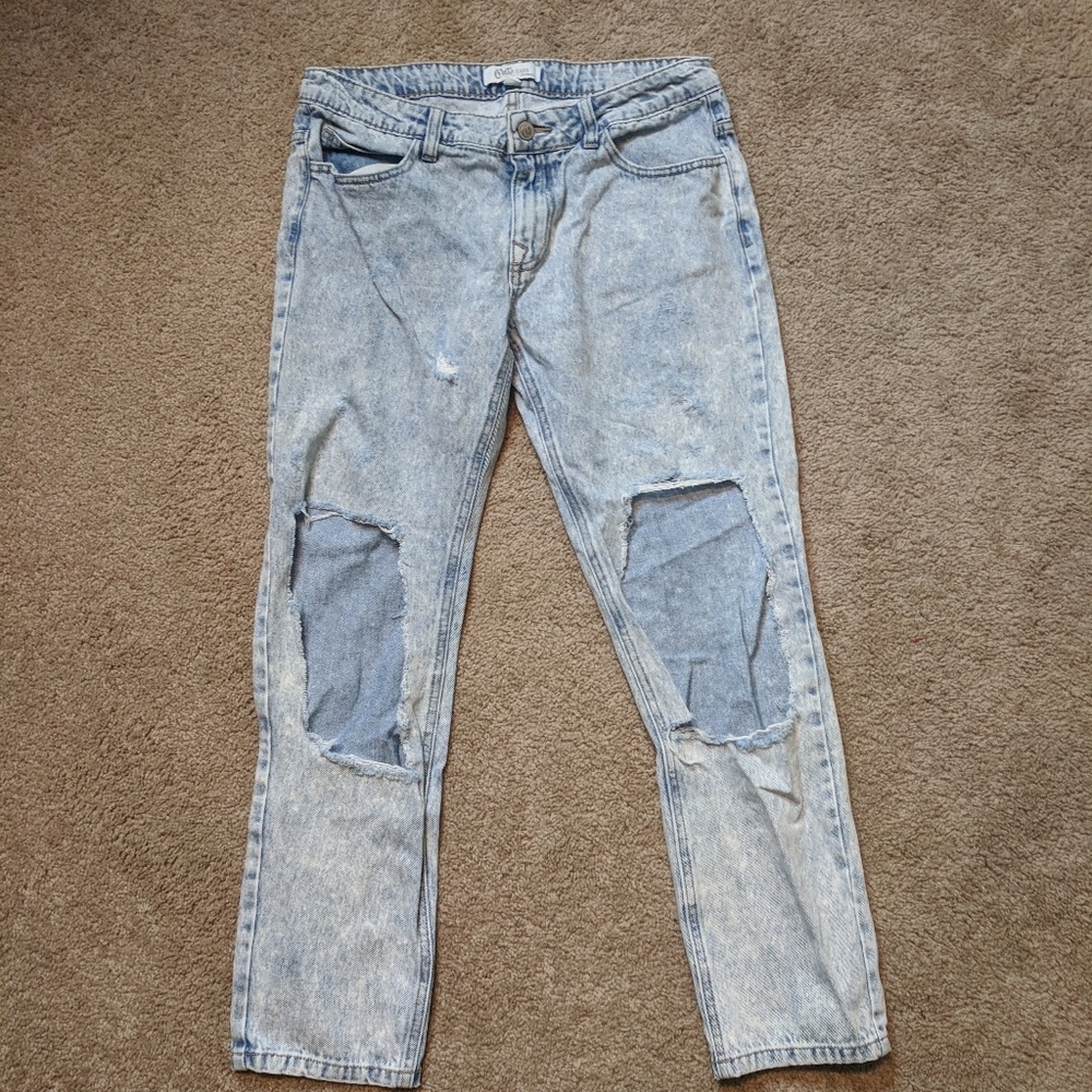 Ripped jeans